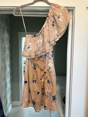 Daytrip Beige Floral Off-Shoulder Dress